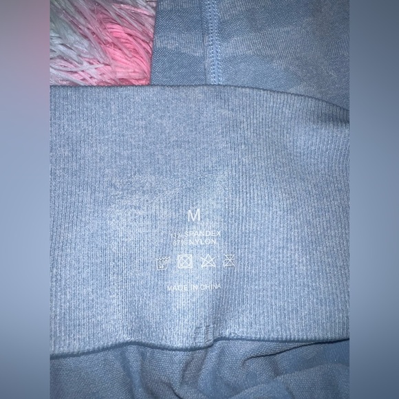 NVGTN Workout Leggings Camo - Picture 4 of 4